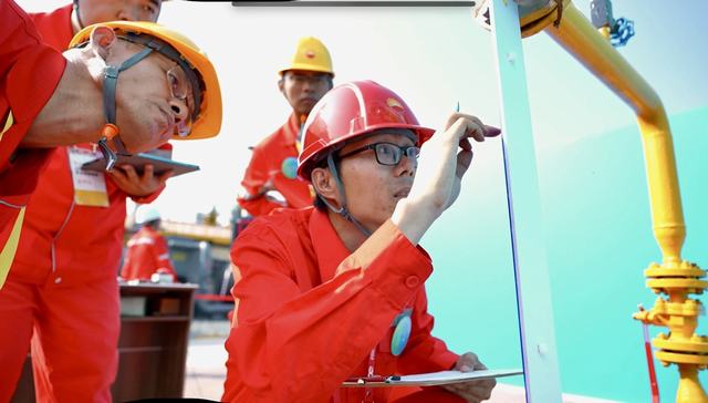 1758012848835171.jpg 2025年全国石油石化行业碳排放监测员.jpg