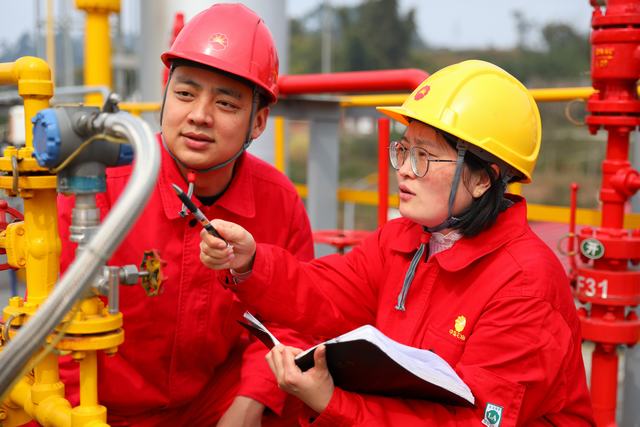 学以提升 践以落实图二.jpg