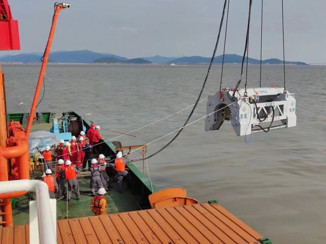 由中国石油海洋工程公司EPC.jpg