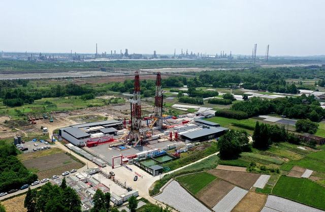 西南石油局2(1).jpg
