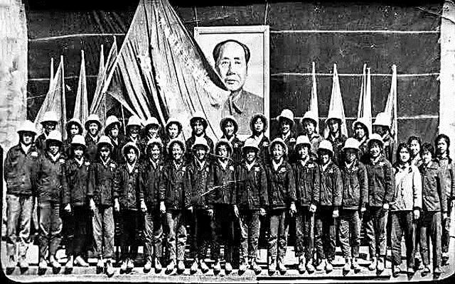 1668414462797352.jpg 女子试油队建功马岭会战.jpg