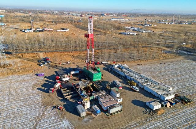 1673183644563088.jpg 大庆钻探.jpg