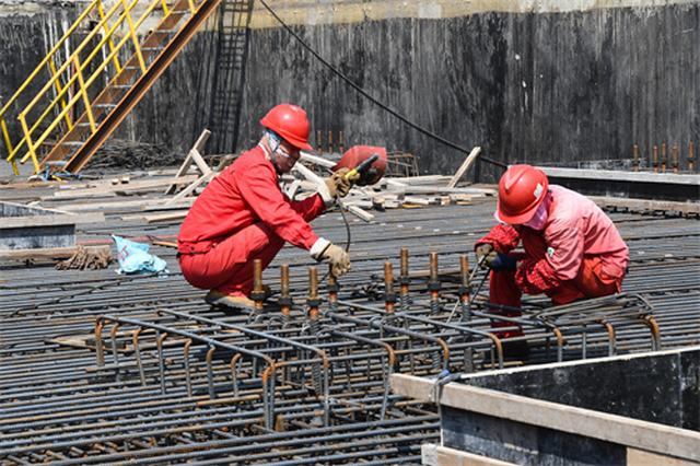 大庆石化重建冷却塔生产添活力.jpg