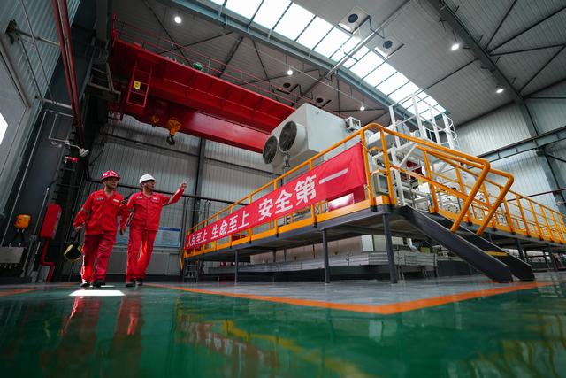 安全点项检查，确保安全注气。.JPG