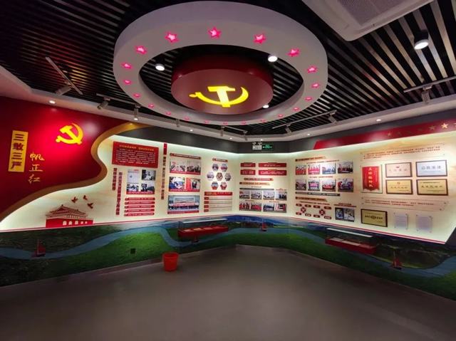大庆油田采油工艺研究院“三敢三严”科学家精神教育基地图片.jpg