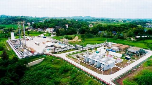 大庆油田川渝探区天然气产量箭头持续上扬.jpg