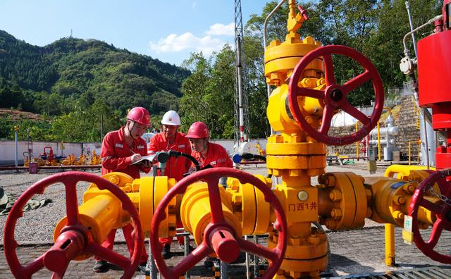 重庆气矿巫山坎增压站连续安全生产超15年图三.jpg