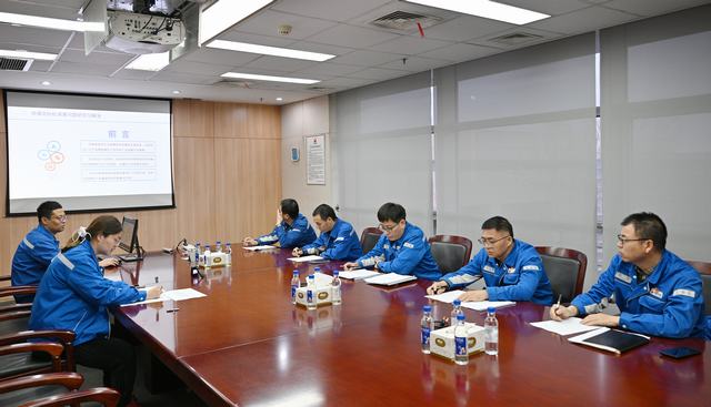 答辩现场（丁恬甜 摄）.jpg