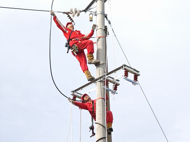 1758524595425668.jpg 大庆油田电力运维分公司.jpg