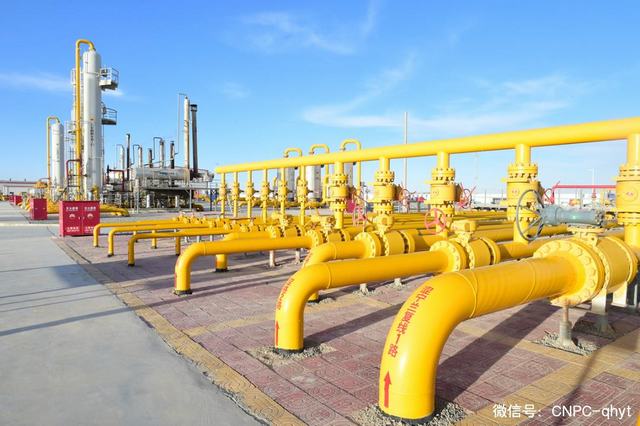 1761550373727404.jpg 青海油田_爱奇艺.jpg